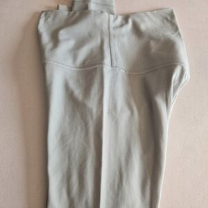 Womens Lululemon Align High Rise Pant Size 4 Green Color